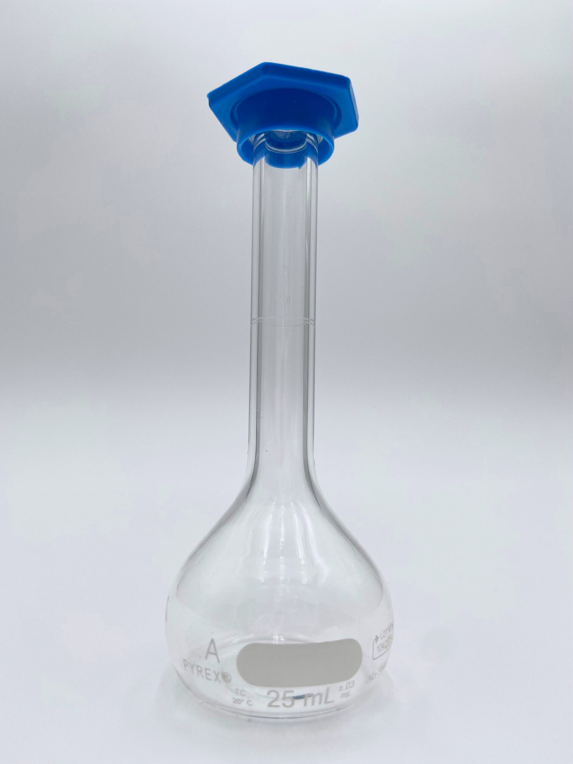 Lab Volumetric Flask With Ground-in Glass Stopper Or Plastic Stopper - Volumetric Flask And